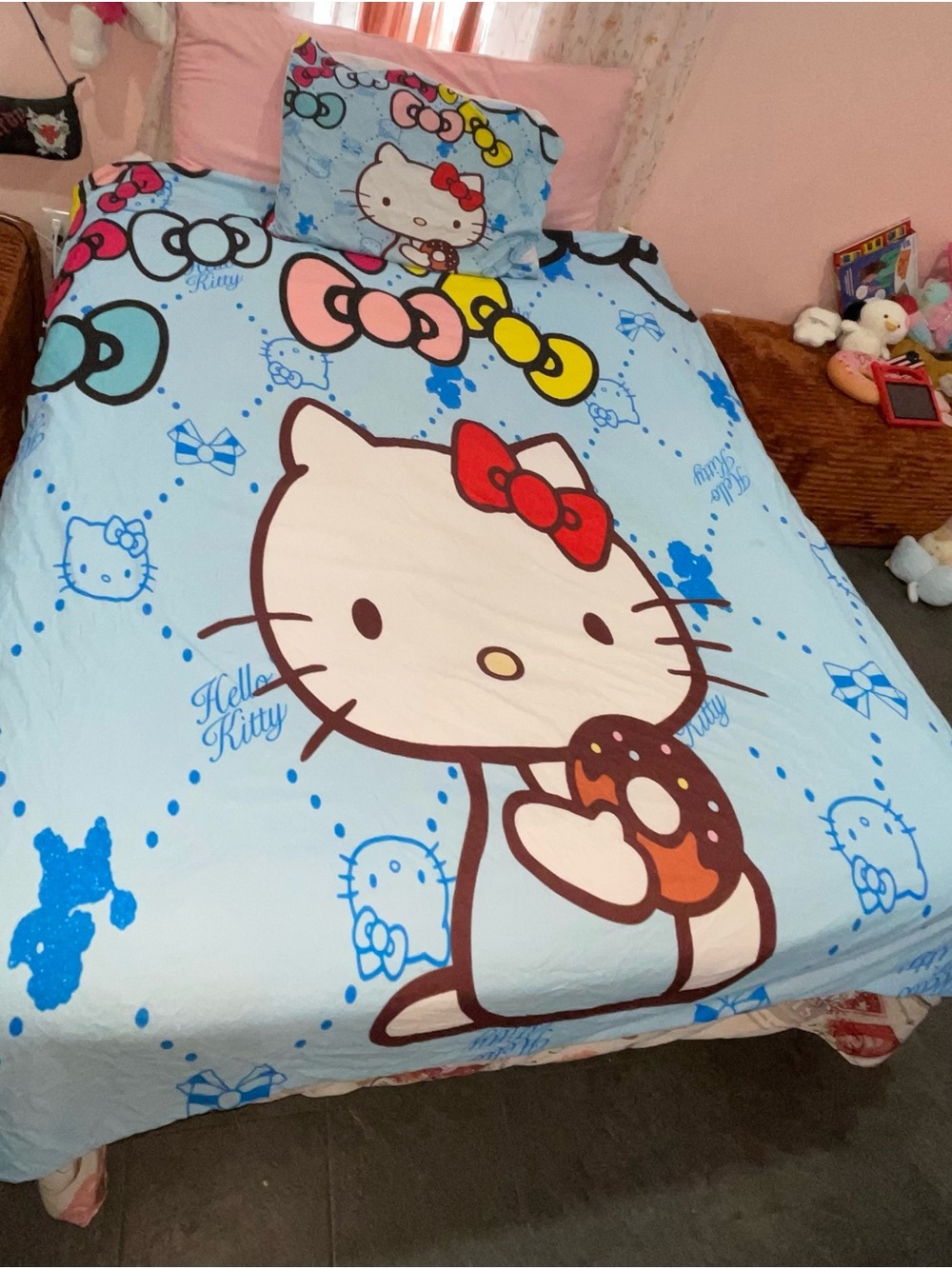Hello Kitty Light Blue Donut Print Duvet Cover